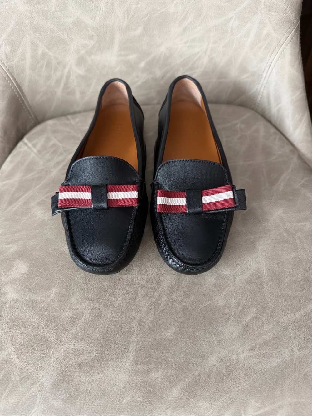Bally Arianna Black Leather Women's Moccasins with Red and White Ribbon